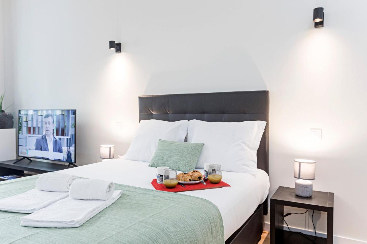 150 Rivoli Apartments By Lovelystay Porto Buitenkant foto